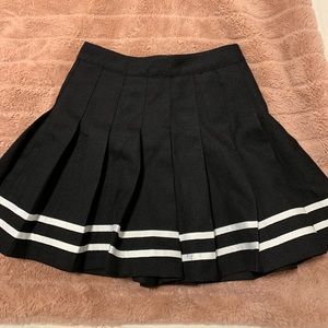 Pleated cheerleading skirt